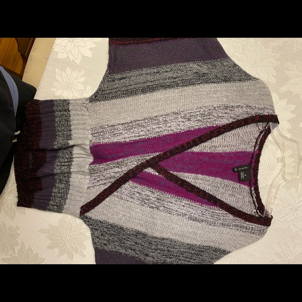 New Direction size m cross over sweater